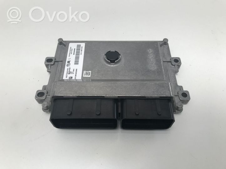 Opel Mokka B Centralina/modulo motore ECU 9845426480