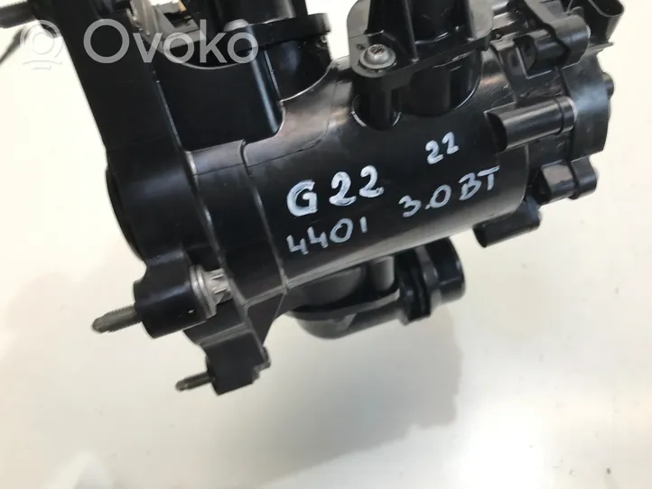 BMW 4 G22 G23 G24 G26 Boîtier de thermostat / thermostat 8642559