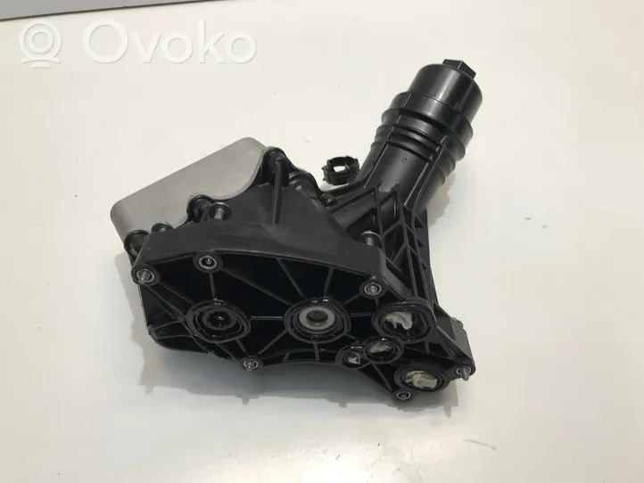 BMW 4 G22 G23 G24 G26 Support de filtre à huile 8482015