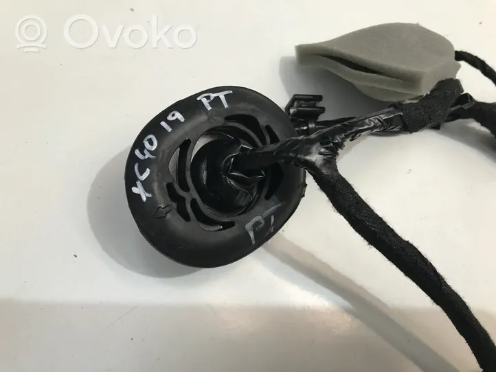 Volvo XC40 Wiązka przewodów drzwi tylnych / Przelotka 32218867