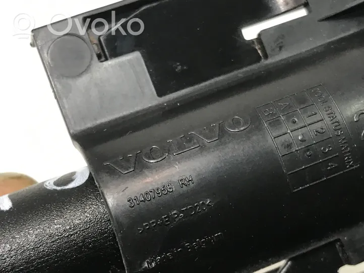 Volvo XC40 Žibintų apiplovimo purkštukas (-ai) 31457285