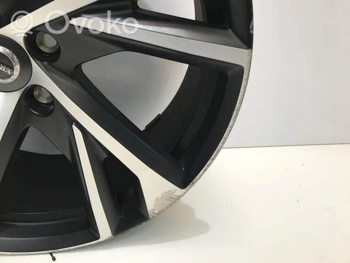 Volvo XC40 Cerchione in lega R20 31471558