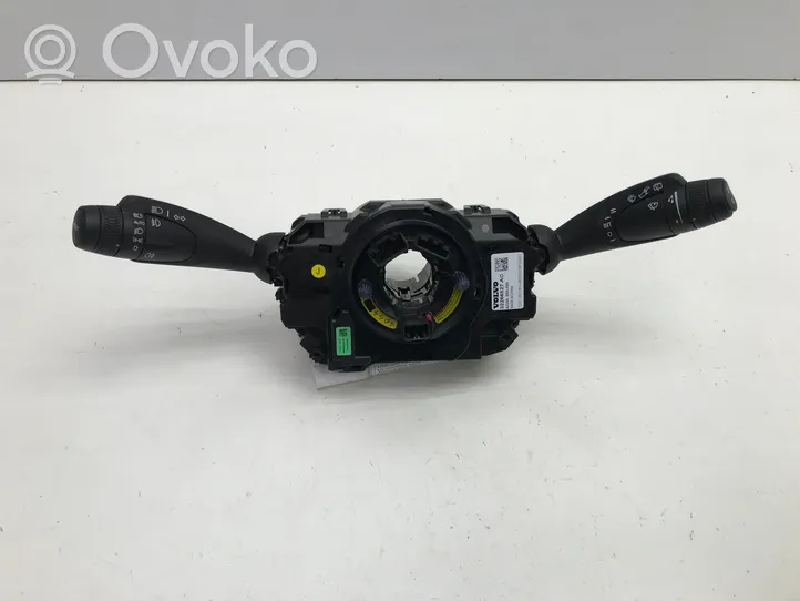 Volvo XC40 Leva/interruttore dell’indicatore di direzione e tergicristallo 32266827