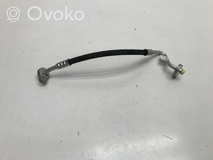 Volvo XC40 Air conditioning (A/C) pipe/hose 32226205