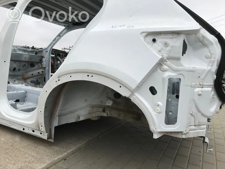 Volvo XC40 Galinis ketvirtis 