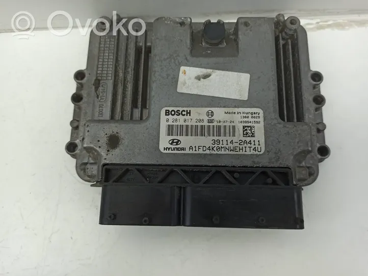 Hyundai i30 Sterownik / Moduł ECU 0281017208