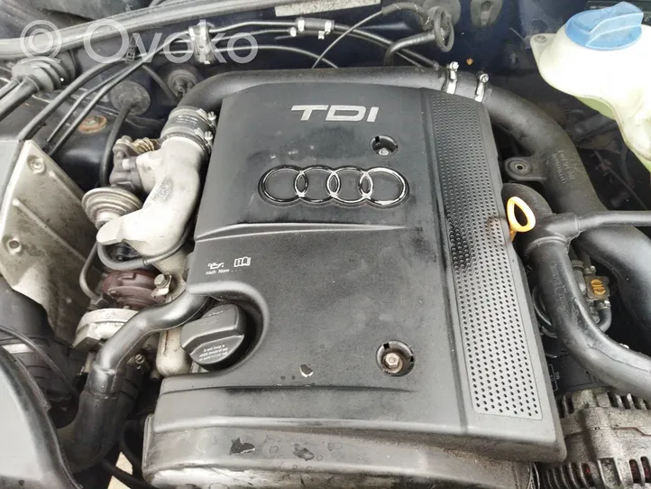 Audi A4 S4 B5 8D Copri motore (rivestimento) 