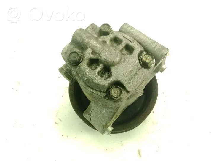 Land Rover Freelander 2 - LR2 Ohjaustehostimen pumppu 6G913A696EE