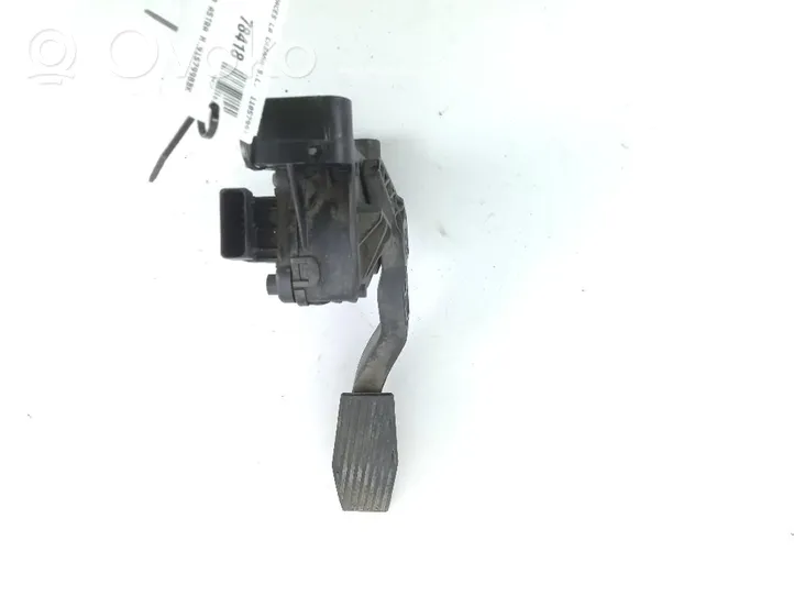 Opel Astra H Czujnik położenia pedału gazu / przyspieszenia 9157998