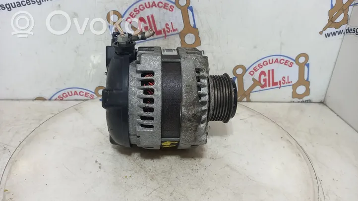 Toyota Corolla Verso E121 Generator/alternator 