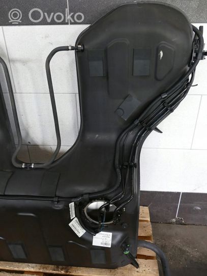 Audi A8 S8 D3 4E Réservoir de carburant 4E0201021M