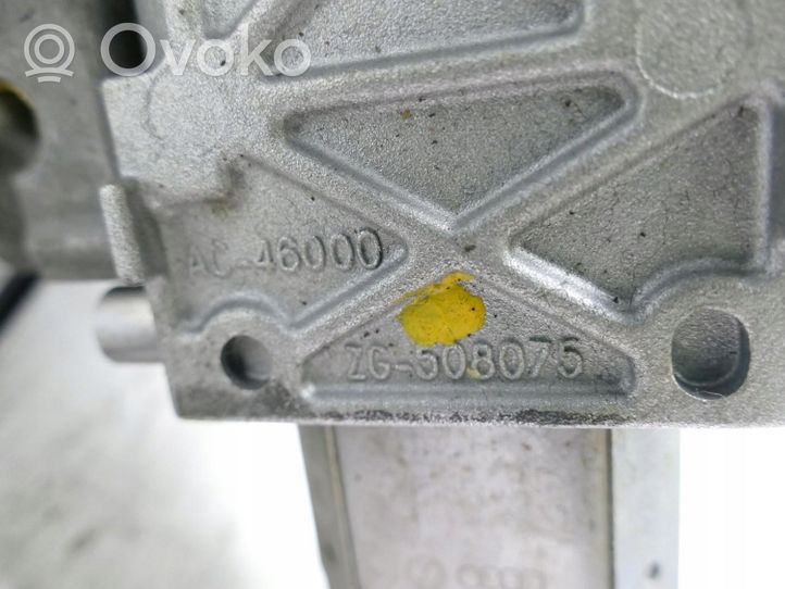 Audi A8 S8 D3 4E Vairo rato ašies komplektas 4E0419512B