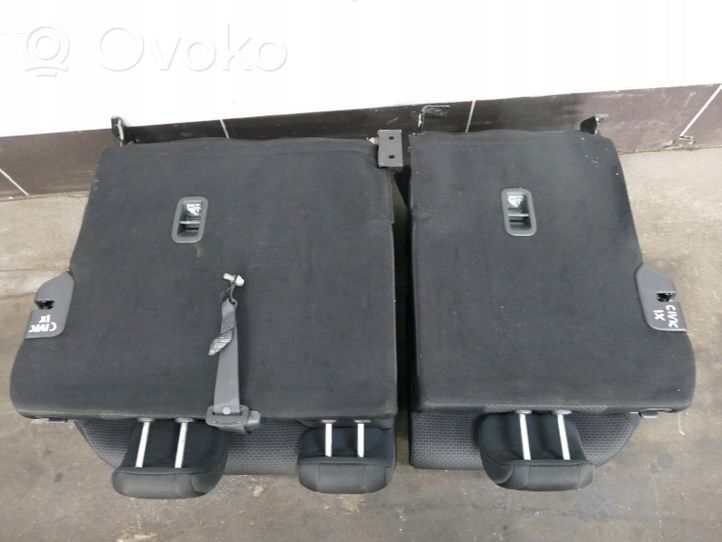 Honda Civic X Rear seat 