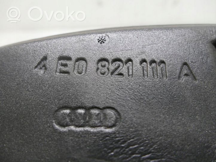 Audi A8 S8 D3 4E Supporto/guarnizione in poliuretano espanso del parafango 4E0821111A