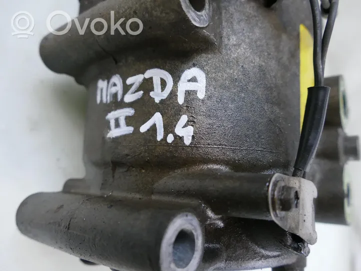 Mazda 2 Compressore aria condizionata (A/C) (pompa) YS4H19D629AD