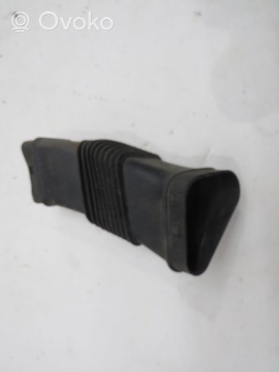 Volvo S60 Tube d'admission d'air 70368440