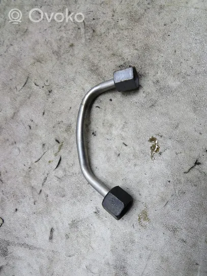 Citroen C4 Cactus Fuel line pipe 03317S1930