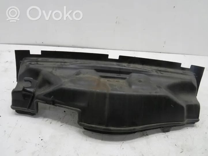 Renault Clio IV Obudowa termostatu 110602770R