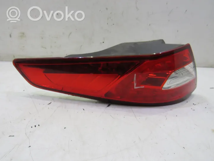 KIA Optima Luz trasera/de freno 