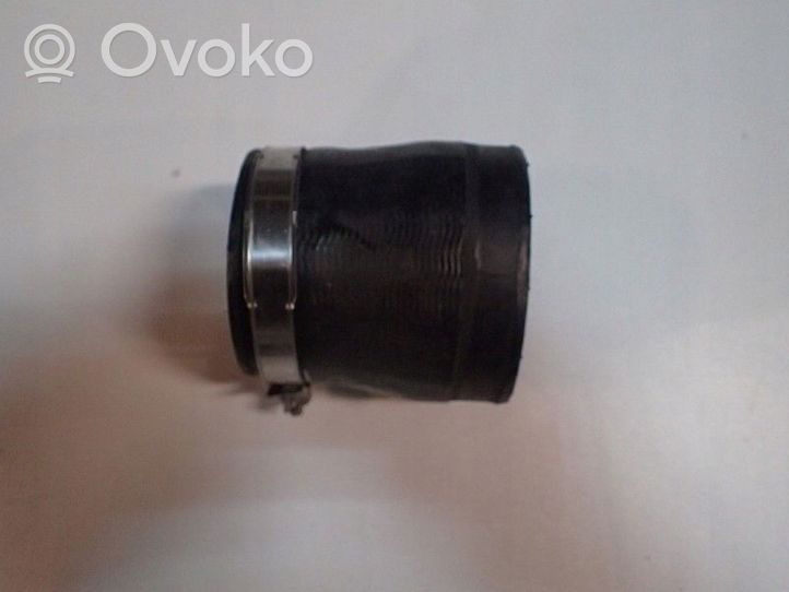 Audi RSQ3 Tube d'admission d'air 8J0145746