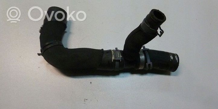 Audi RSQ3 Tuyau de liquide de refroidissement moteur 07K121055A