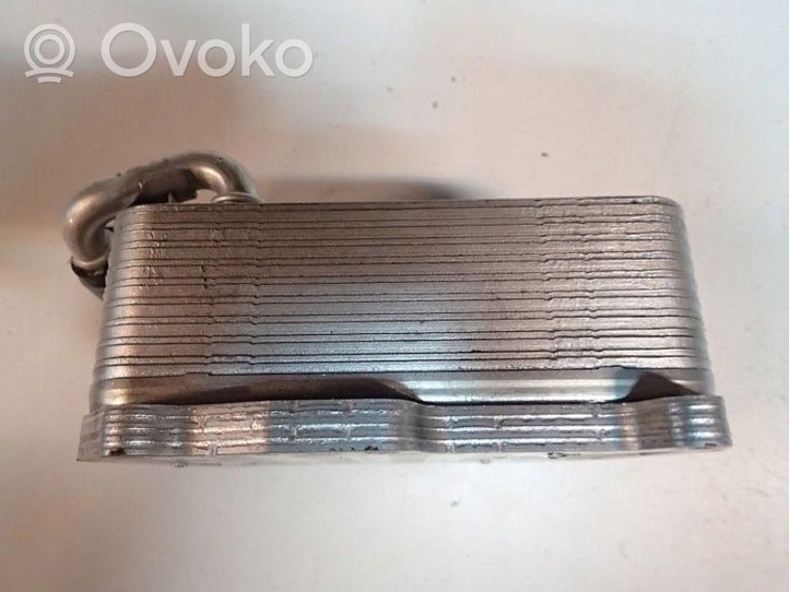 Volkswagen Amarok Supporto di montaggio del filtro dell’olio 059117015