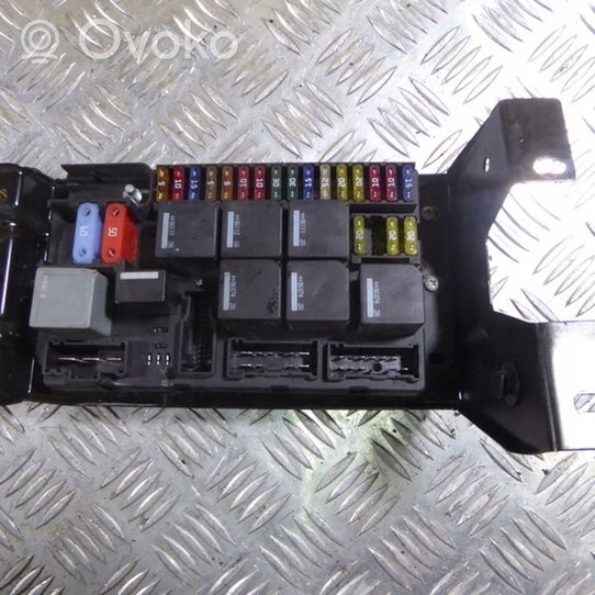 Land Rover Range Rover L322 Module de fusibles YQE500340