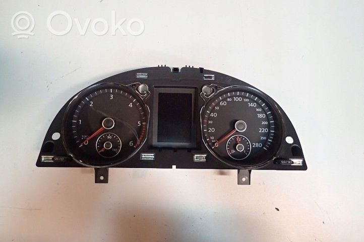 Volkswagen PASSAT CC Tachimetro (quadro strumenti) 3C8920871