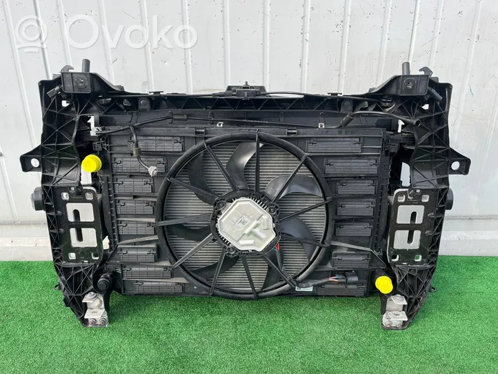 Audi Q7 4M Set del radiatore 