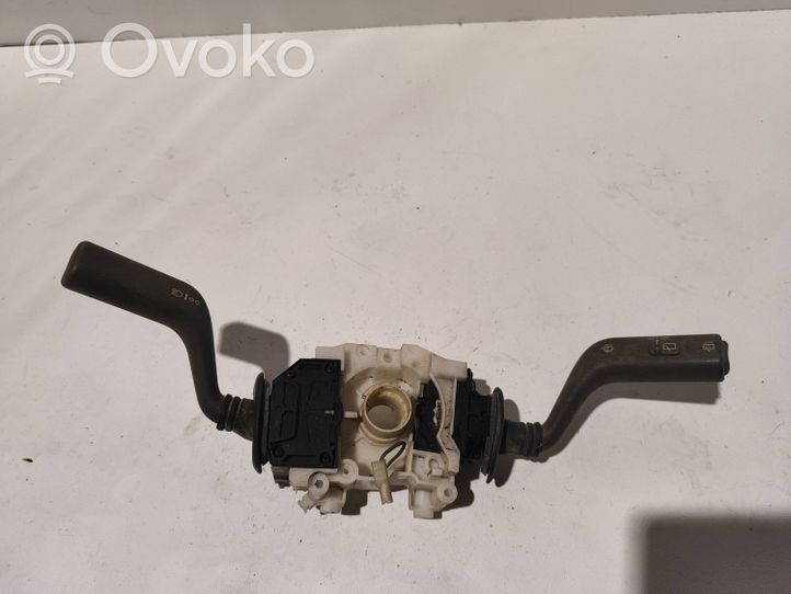 Volvo S40, V40 Rankenėlių komplektas 30858496