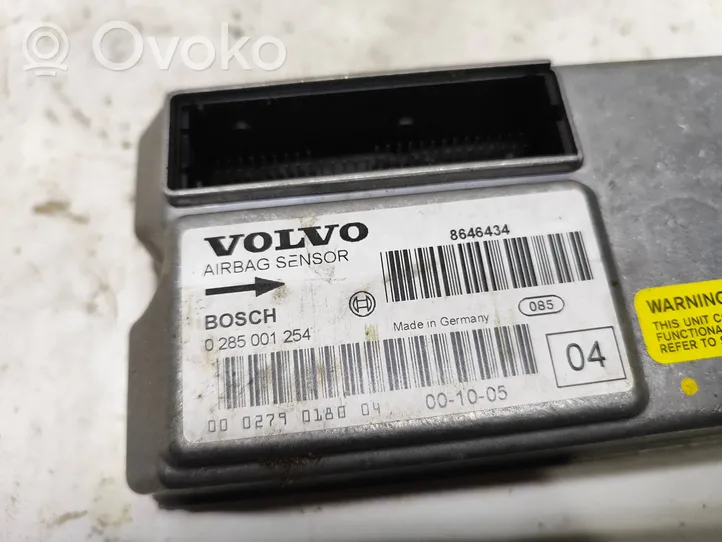 Volvo V70 Turvatyynyn ohjainlaite/moduuli 0285001254