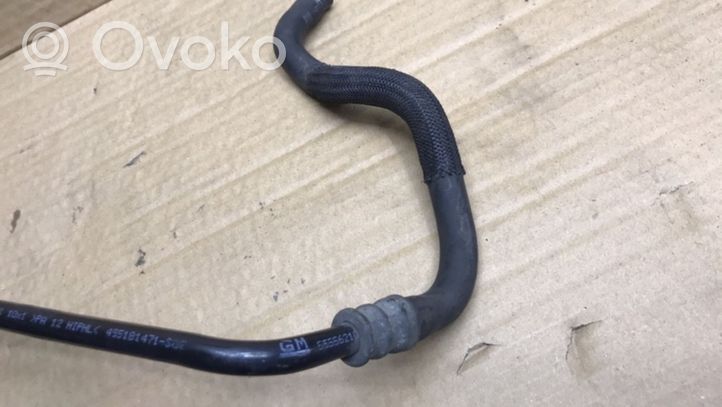 Opel Zafira B Tuyau d'alimentation conduite de carburant 55556210