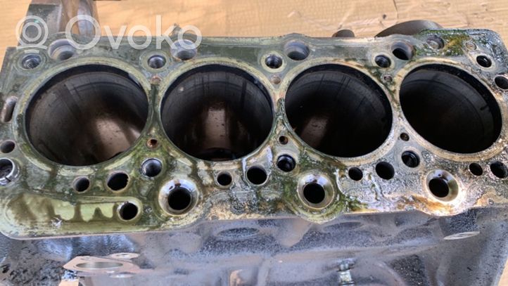 Opel Zafira B Engine block Z17DTR