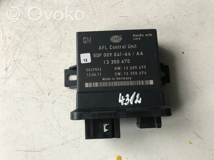 Opel Astra J Light module LCM 13350670