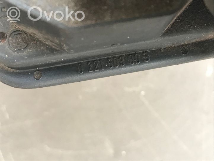 Audi A4 S4 B7 8E 8H Cewka zapłonowa wysokiego napięcia 0221603003