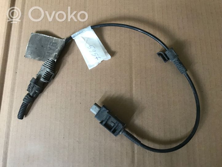 Opel Astra H Front ABS sensor wiring 13118565