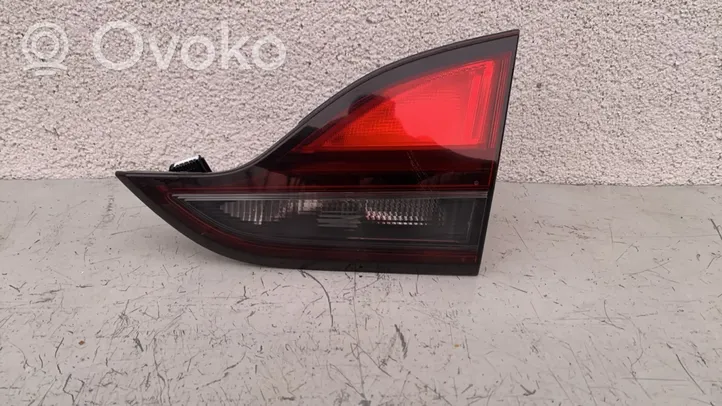 Opel Zafira C Luces portón trasero/de freno 39028597