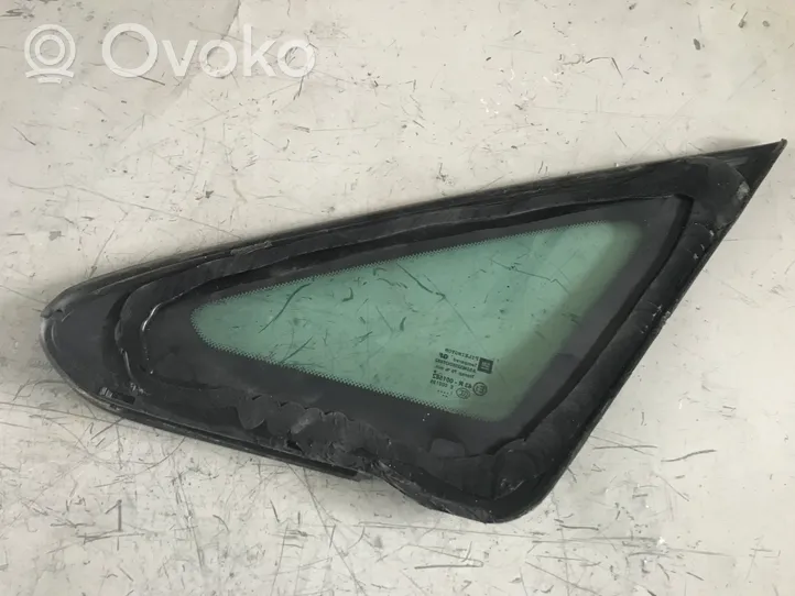 Opel Astra J Front triangle window/glass AS2M3236DOT682