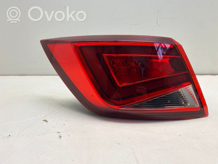 Seat Leon (5F) Lampy tylne / Komplet 5F9945207A