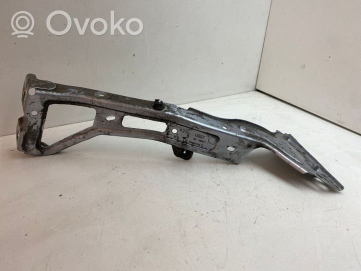 Audi A4 S4 B9 Uchwyt / Mocowanie błotnika przedniego 8W0821135C