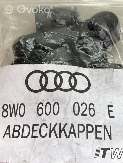 Audi Q2 - Nakrętki kół zabezpieczające przed kradzieżą 8W0600026E