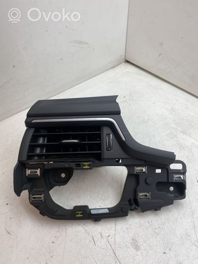 Audi A4 S4 B9 8W Rejilla de ventilación central del panel 8W1820901B