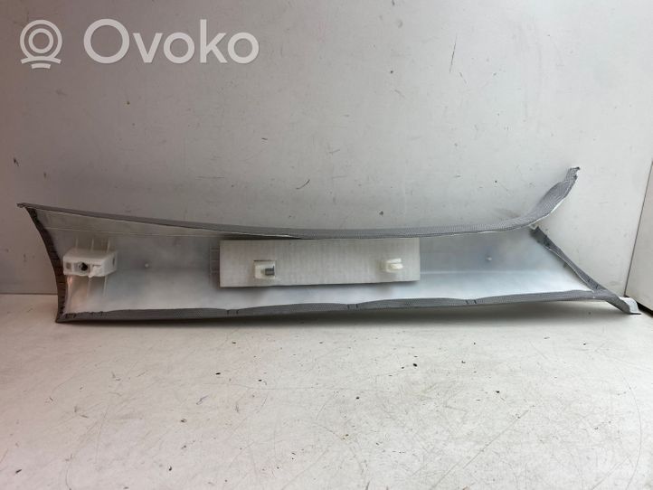 Audi A4 S4 B9 8W (A) statņa dekoratīvā apdare 8W0867233D