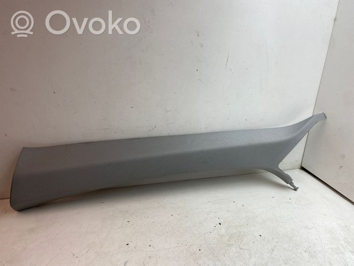 Audi A4 S4 B9 8W (A) statņa dekoratīvā apdare 8W0867233D