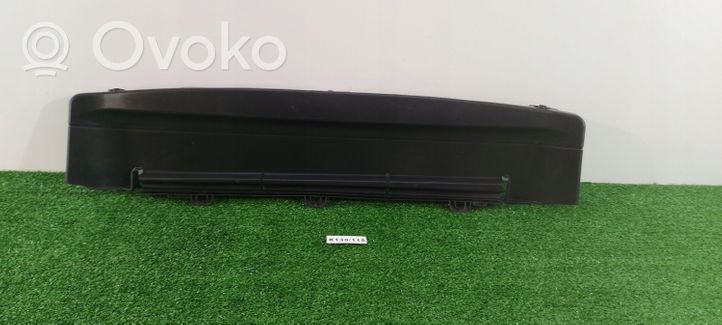 Volkswagen Transporter - Caravelle T5 Radiatoru paneļa apakšējā daļa (televizora) 7H0805962