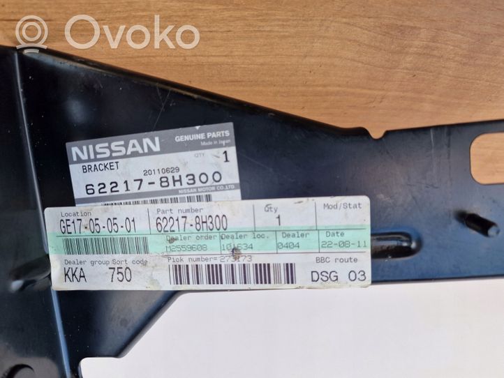 Nissan X-Trail T30 Support de montage de pare-chocs avant 622178H300