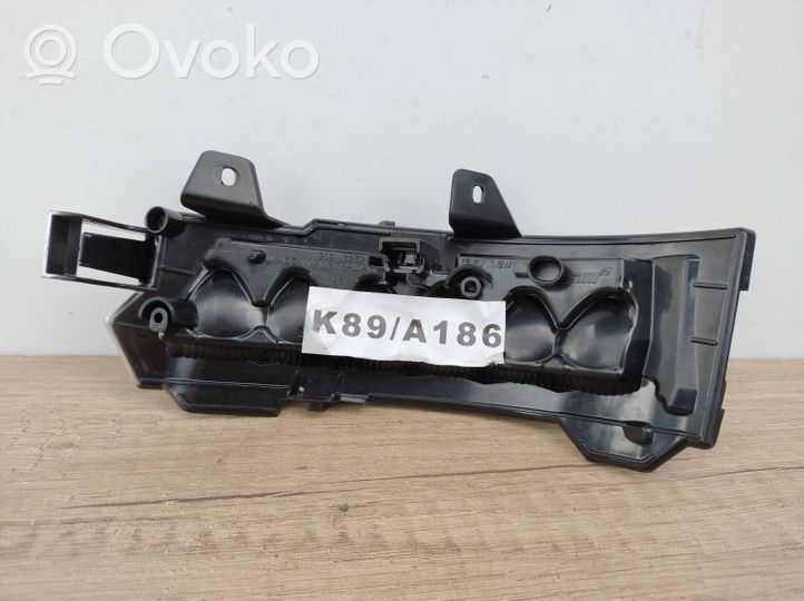 Land Rover Discovery 4 - LR4 Kierunkowskaz na lusterko boczne A065567