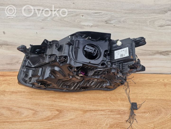 Volkswagen Touareg III Priekinių žibintų komplektas 761941082