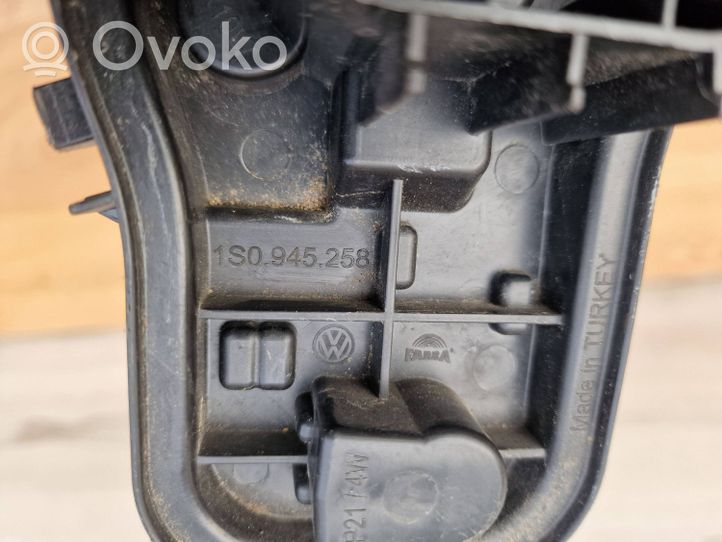 Volkswagen Up Wkład lampy tylnej 1S0945258