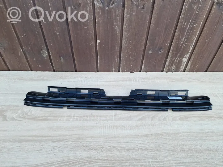 Volkswagen Taigo Rivestimento della modanatura della chiusura del vano motore/cofano 2G7805706A